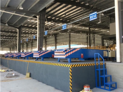 DHL中外運國際(jì)快遞伸縮輸