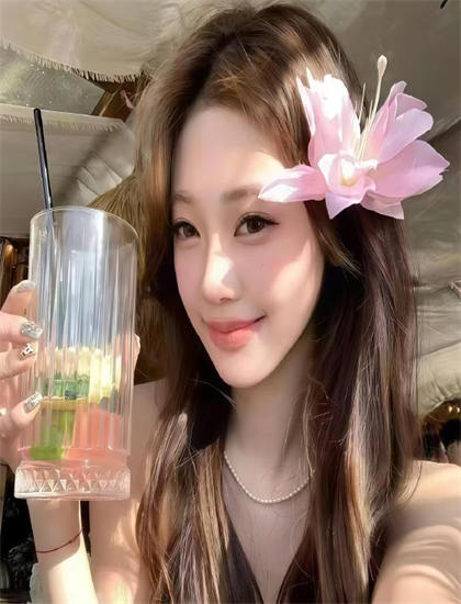 人物深度分析：正义的抉择中的演员的表演技巧与角色塑造 认识人物与故事的互动